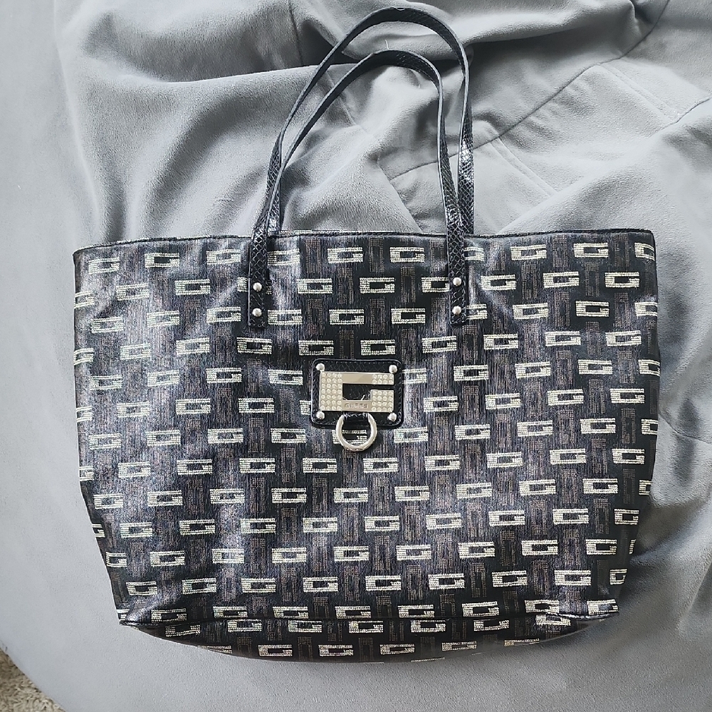 Guess Black and Gray Geometric Tote Bag